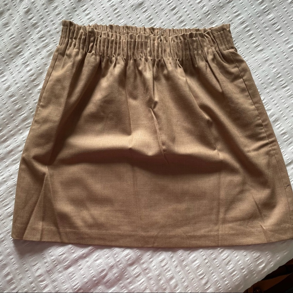 EUC J. Crew Factory Wool Skirt. Size 8